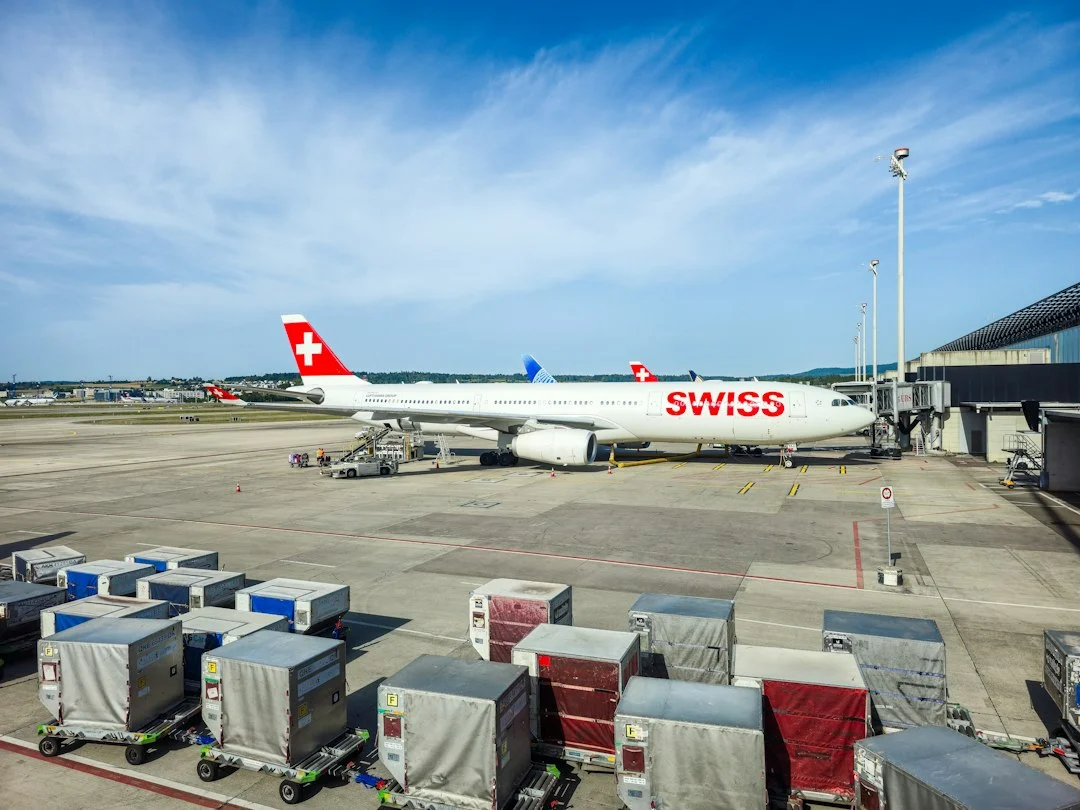 Air Freight Adalah: Cara Kerja, AWB, dan Tarif Kargo Udara