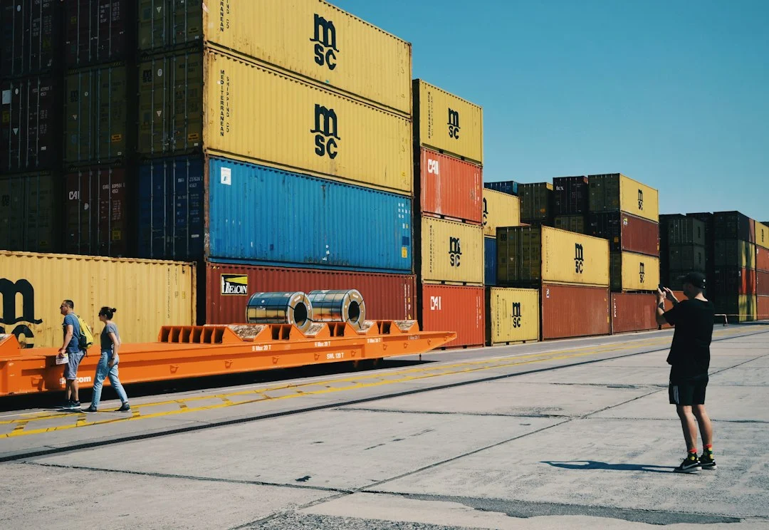 Apa itu Software Freight Forwarding dan Fungsinya untuk EMKL
