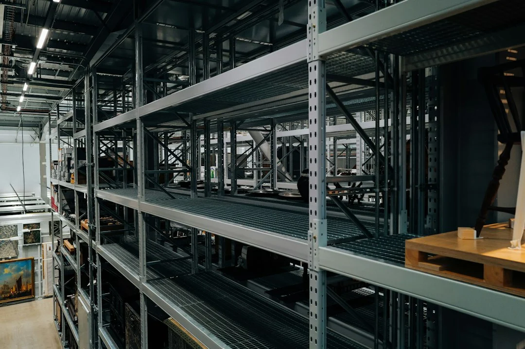 ERP Warehouse Management: Beda ERP dan WMS, Kapan Perlu Integrasi